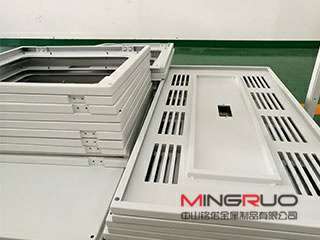 珠海钣金加工中山郑州宜晨电子竞技运营有限公司教你做机柜如何选择最好的板材